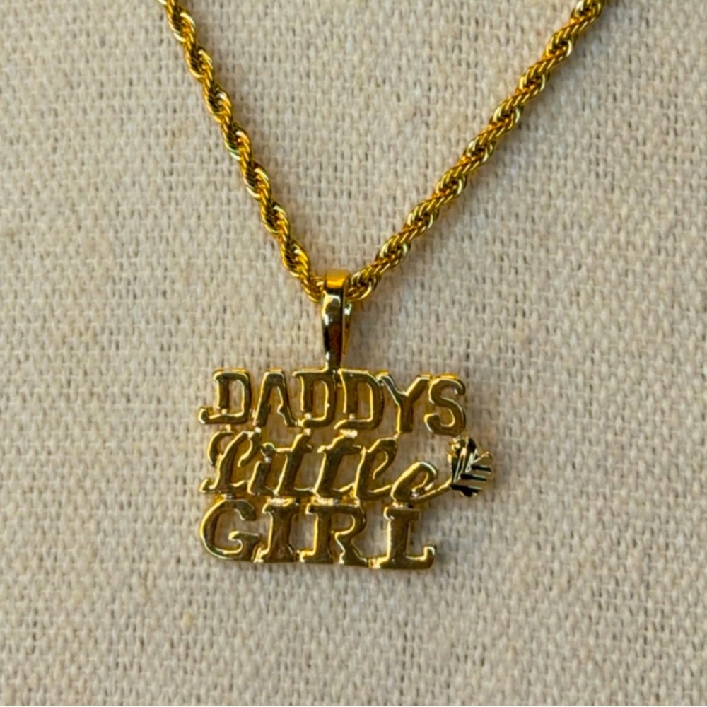 “DADDY’S GIRL” on 18kt gold plated 17.5” chain
